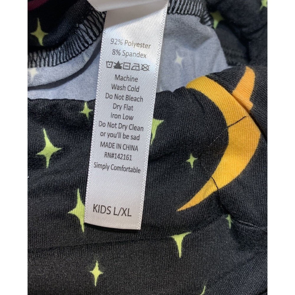 LuLaRoe Girls Leggings L/XL Black Pink Moons Stars Halloween Sizes 7-12 NWT - Picture 4 of 4